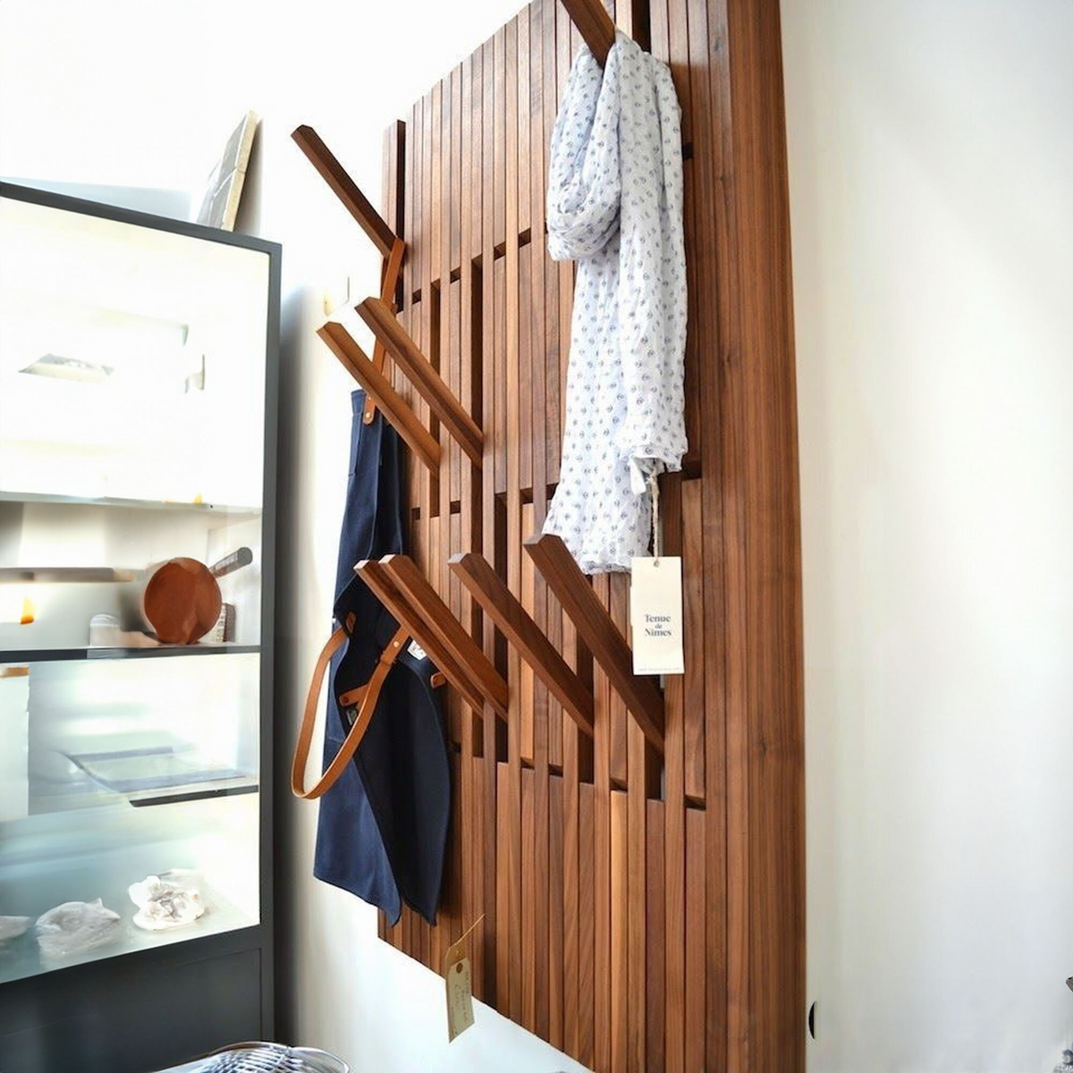 Piano Hat Rack, Wall Mounted Solid Wood Keyboard Hooks for Entryway